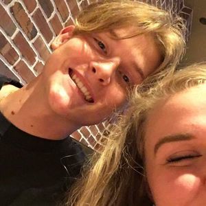 Meet your Posher, Lisette